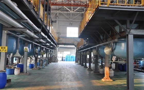 Sustancias químicas del estabilizador y del floculante de la arcilla de DADMAC en campo petrolífero también como agente de fijación libre del formaldehído