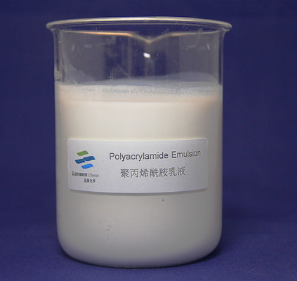 Agente auxiliar químico de PAM Emulsion High Molecular Weight del floculante blanco del polímero