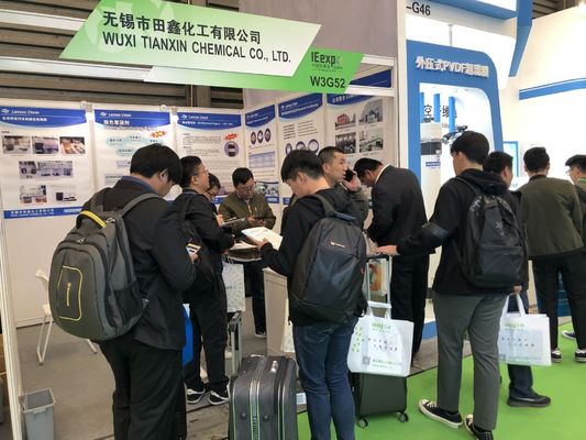 Auxiliares para el tratamiento de aguas residuales con 50% de poliamina