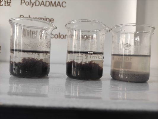 Agente de teñido Auxilliaries 5.0Ph de Decoloring del agua de la materia textil con alta tarifa del retiro de BACALAO